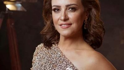 ريهام عبد الغفور تكشف عن موقف مخيف لها مع سمكة القرش