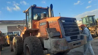 محافظ كفرالشيخ يتابع صيانة المرافق الحيوية: نرتقي بخدمات المواطنين 