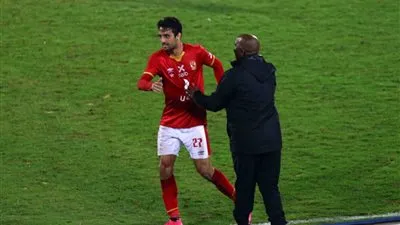 موسيماني يستقر على تشكيل الأهلي لمواجهة بيراميدز المرتقبة 