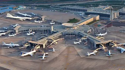 تفاصيل غلق مطار اللد الإسرائيلي لمنع انتشار السلالة الجديدة من كورونا