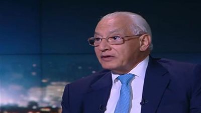 شاهد.. علي الدين هلال: الحزب الوطني عقد صفقة مع الإخوان في 2005