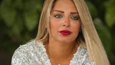 تعرض الإعلامية مي حلمي لحادث سيارة (صورة)