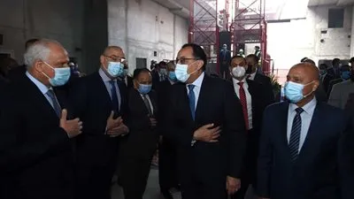 مدبولى: مصر تبني تاريخاً جديداً في البنية الأساسية وشبكة النقل الجماعي