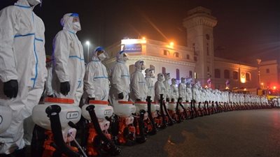 القوات المسلحة تواصل خطتها لتنفيذ أعمال التطهير والتعقيم الوقائي (فيديو)