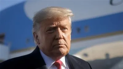 مفكر روسي: الطبقات الوسطى في أمريكا لن تسمح بعودة  الظاهرة الترمبية من جديد