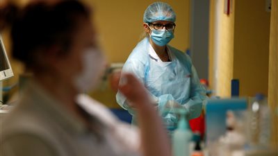 تلف الجهاز المناعي وتعفن الدم.. أزمات صحية تهاجم المتعافين من كورونا