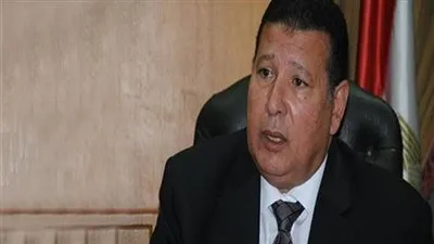 مدحت قريطم يكشف أهمية الملصق الالكتروني لسائقي السيارات