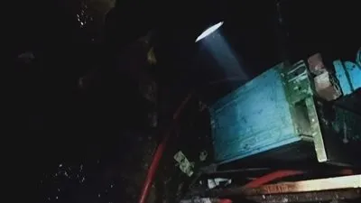 ننشر اللقطات الأولى لموقع حريق مصنع لتشكيل الجبس بأبو النمرس