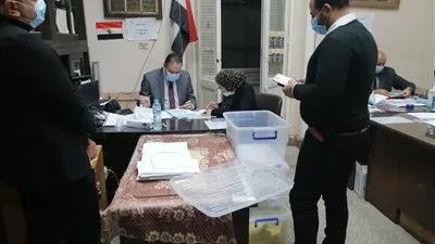 غلق باب التصويت بانتخابات البيطريين لنقابتي القاهرة والجيزة وبدء عمليات الفرز