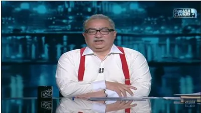 شاهد.. تعليق إبراهيم عيسى على حريق عقار فيصل المخالف 