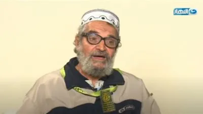 رجل الأتوبيس يكشف سر دعاؤه على الناس 