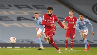 محمد صلاح يسجل هدف التعادل لليفربول في شباك مانشستر سيتي