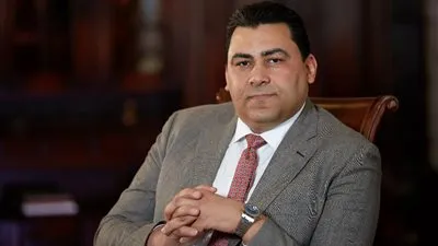 عاجل .. المصرية للاتصالات  توقع اتفاق مع 