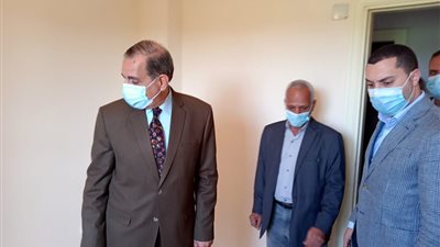 محافظ كفر الشيخ يسلم 18 وحدة إسكان اجتماعي للمستحقين (صور) 