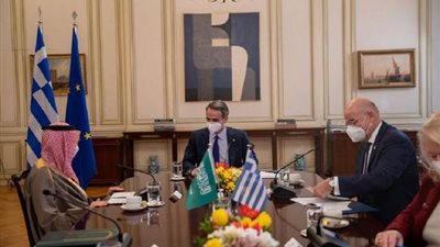 السعودية واليونان تبحثان تعزيز التعاون في كافة المجالات
