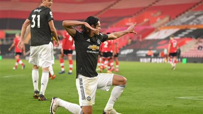 وسط ترقب أرجنتيني.. مفاجأة بشأن مصير كافاني مع مانشستر يونايتد