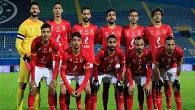 غرامة 300 ألف جنيه على أي لاعب في الأهلي يتحدث لوسائل الإعلام