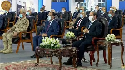 السيسي للمصريين: ساعدونا نخفض النمو السكاني لـ 400 ألف في السنة