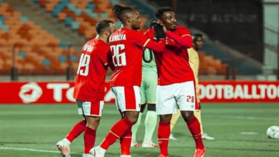 الشكوك تحوم حول مشاركة ثنائي الأهلي أمام سيمبا