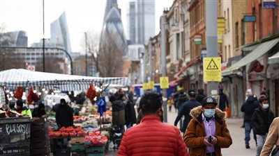 بريطانيا تسجل أكثر من 12 ألف إصابة جديدة بكورونا