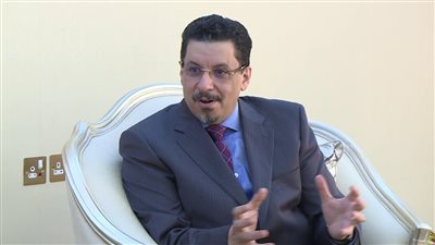وزير الخارجية اليمني: مصر رئة كبيرة نتنفس بها (فيديو)