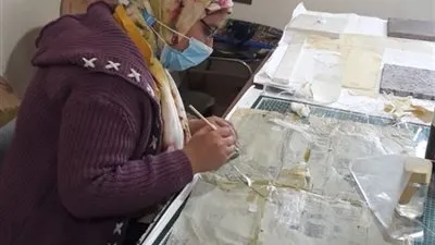 بدء ترميم وتوثيق الرسومات والخرائط الهندسية الإسلامية في القلعة   