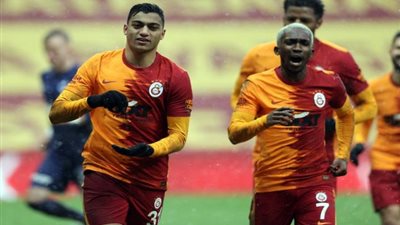 مصطفي محمد يقود هجوم جالطة سراي ضد ألانيا سبور في الدوري التركي