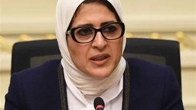 وزيرة الصحة: التأمين الشامل يقلل العبء الاقتصادي من جيب المواطن (فيديو)