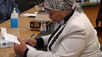 إنشاء مجمع صحفي في العاصمة الإدارية.. تعرف على البرنامج الانتخابي لـ سمية العجوز