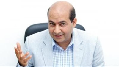 طارق الشناوي يكتب: رصاصة في قلب عمرو أديب!