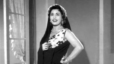 تزوجت أكثر من ١٤ مرة.. تعرف على زيجات تحية كاريوكا في عيد ميلادها