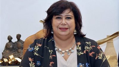 وزيرة الثقافة تعلن 