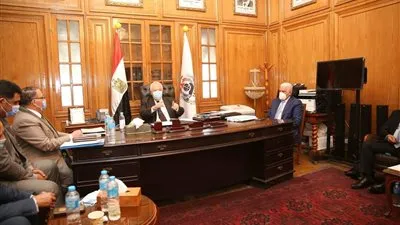 نقيب المحامين: هناك ضرورة لرفع المعاش وإعادة النظر فيه (صور)