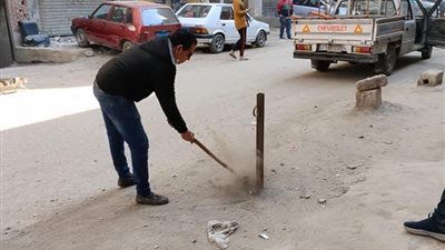 تعرف على قيمة تلف الأرصفة وتثبيت مواسير في شوارع حي عين شمس