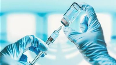 نائبه تطالب المواطنين بسرعة التسجيل على موقع لقاح كورونا: آمن و لم يثبت أي مضاعفات