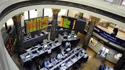 مبيعات العرب تضغط على مؤشرات البورصة في منتصف تعاملات اليوم