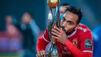 بعد إيقافه وتغريمه.. شريط أزمات محمود كهربا في الأهلي (تقرير)