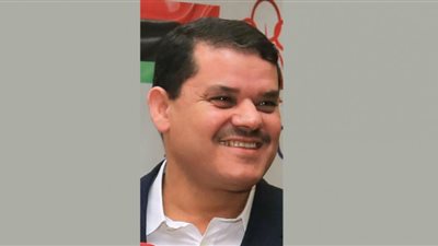 عاجل.. دبيبة يسلم تشكيلة الحكومة الليبية الجديدة إلى رئاسة مجلس النواب