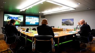 هانى أبوريدة يحضر اجتماع تعديل قوانين كرة القدم