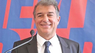 أول تعليق من لابورتا بعد فوزه برئاسة برشلونة 