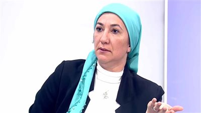 رواد السوشيال ميديا يفتحون النار على 