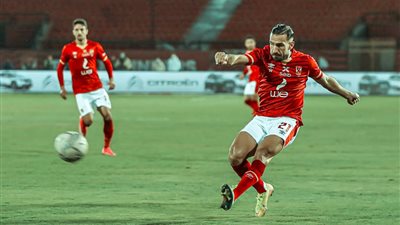 مدرب المريخ السوداني الجديد يتحدى الأهلي ويكشف مفاجأة عن صلاح