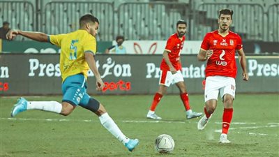 خبير تحكيمي يحسم الجدل بشأن عدم احتساب ركلة جزاء للإسماعيلي أمام الأهلي