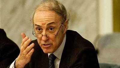 وزير الصناعة الأسبق : تونس على بضع أشهر من الجحيم