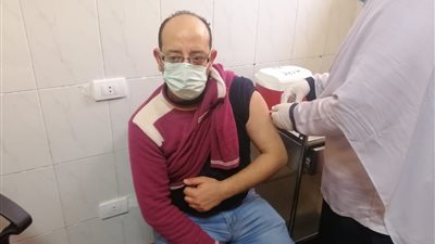 الفئة العمرية وتأثيره على المرضعات.. معلومات يجب أن تعرفها عن لقاح كورونا