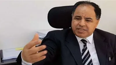 وزير المالية يزف بشري سارة للمخاطبين بالخدمة المدنية