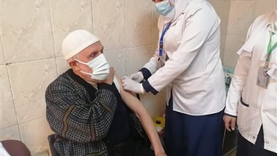 5 ملايين جرعة جديدة خلال مارس.. تعرف على موقف لقاحات كورونا في مصر