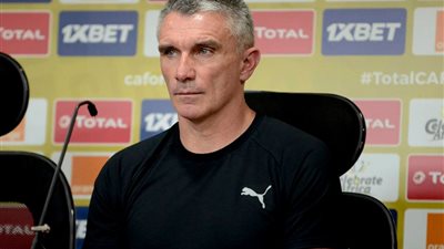 كارتيرون يُحدد أولى صفقات الزمالك في الميركاتو الصيفي