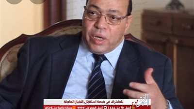 وزيرة الثقافة تنعى الدكتور شاكر عبد الحميد وزير الثقافة الأسبق 