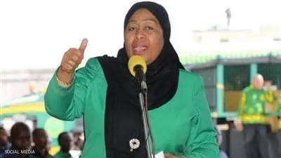 للمرة الأولي..  سامية صلوحي أول محجبة تشغل منصب الرئيس بإفريقيا